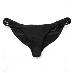 Bettinis Cheeky Bottoms